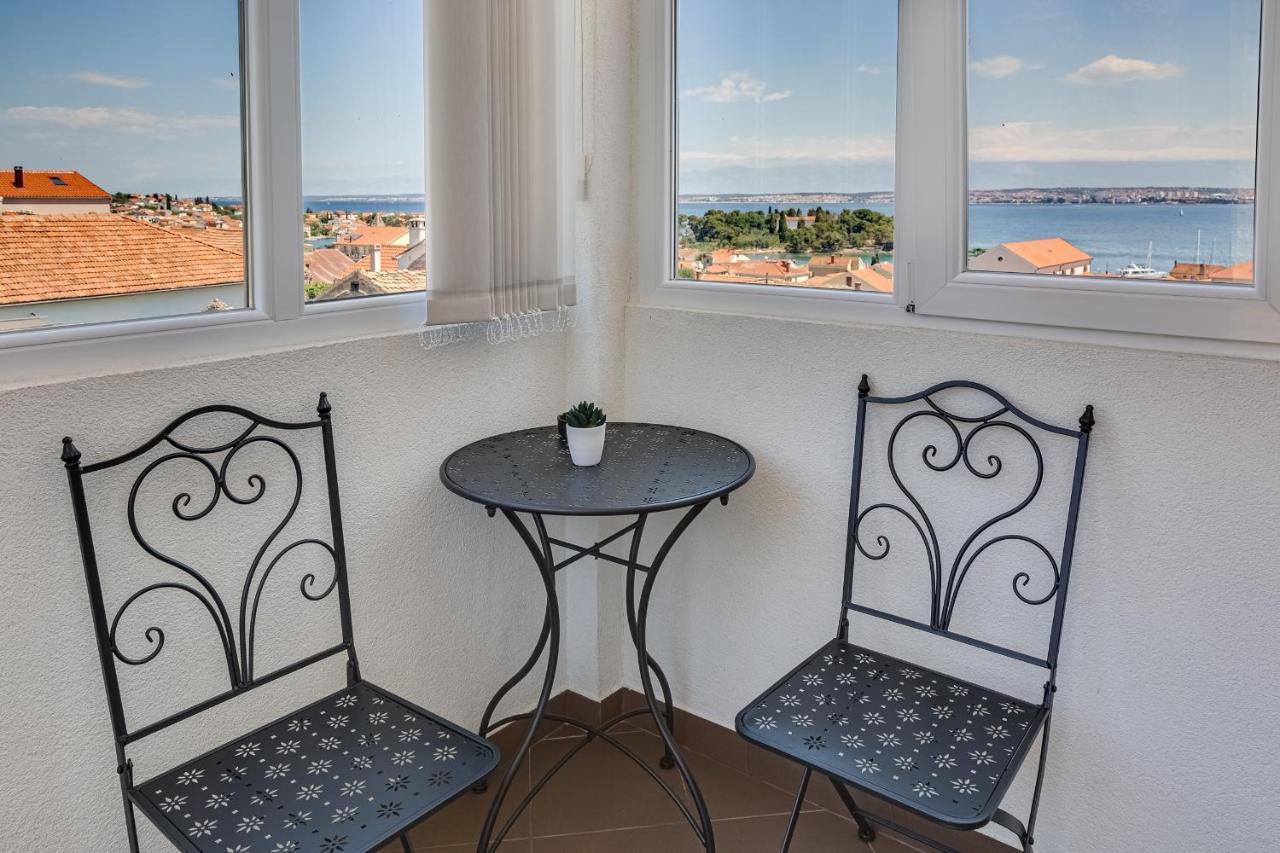 Apartman View Preko Exteriör bild