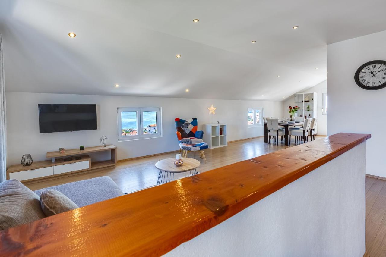 Apartman View Preko Exteriör bild